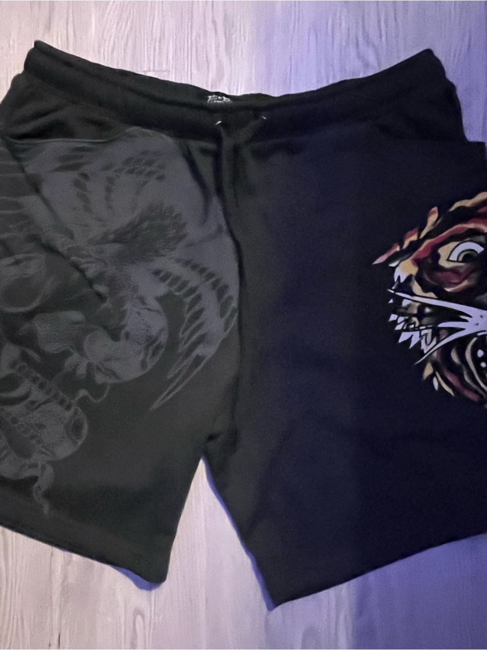 Black Men's Ed Hardy Graphic Tiger Shorts Size Large
